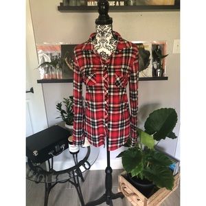 🌹Red Plaid Flannel Top